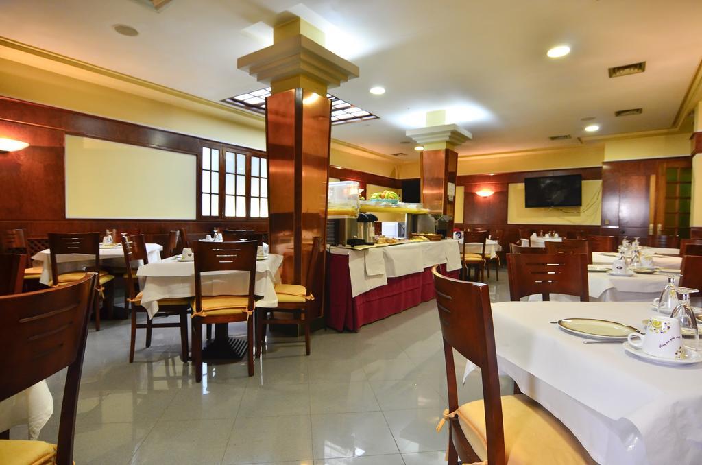 Hotel Jucamar Cangas do Morrazo Bagian luar foto